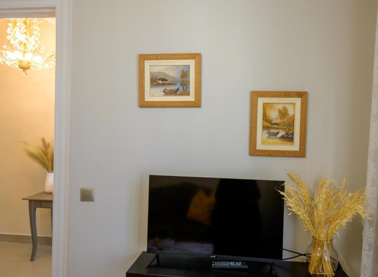 Elia Downtown Eco House Apartment Mytilene Bagian luar foto